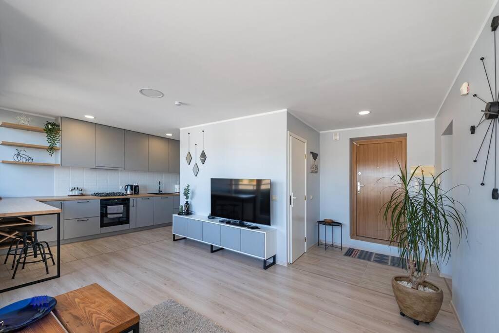 Central 2 Bd Apartment By Hostlovers คอนัส ภายนอก รูปภาพ